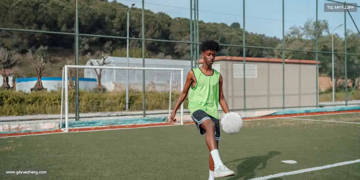 <strong>UED</strong>跑道上的每一步，都是向更好的自己靠近的印记🏃